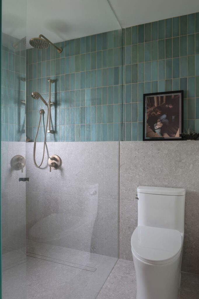 Bathroom with curbless shower for accessibility and future-proofing.